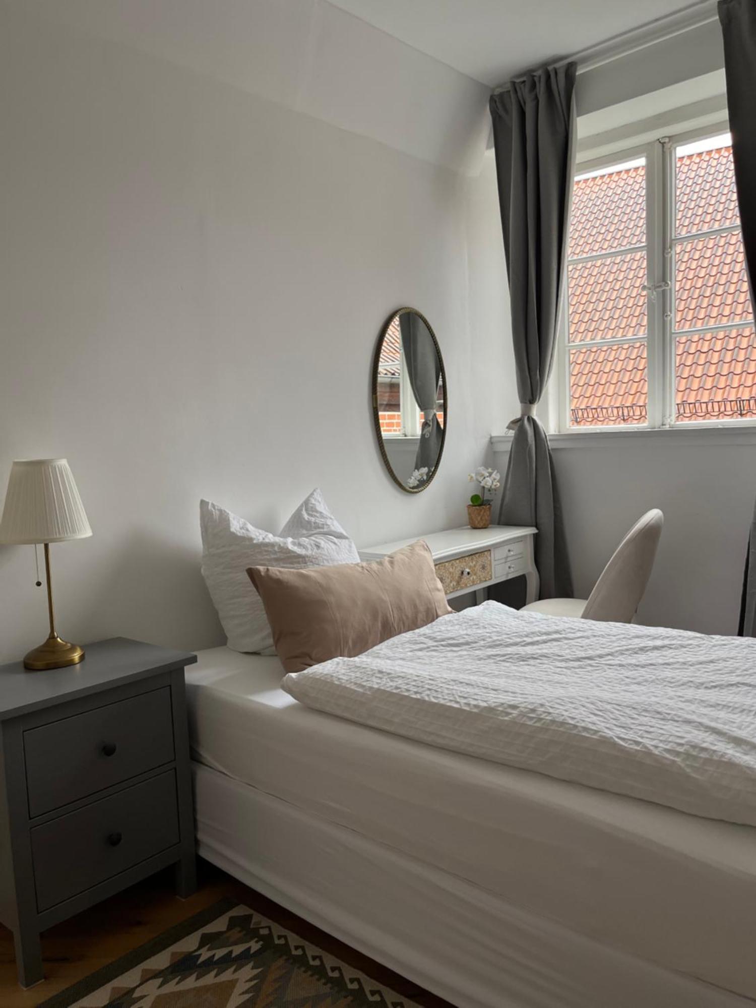 Ferienwohnung Lüneburg Zentral Exterior foto